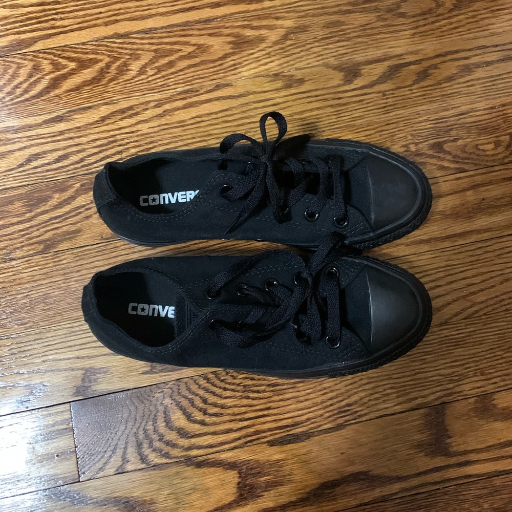 Black Converse
